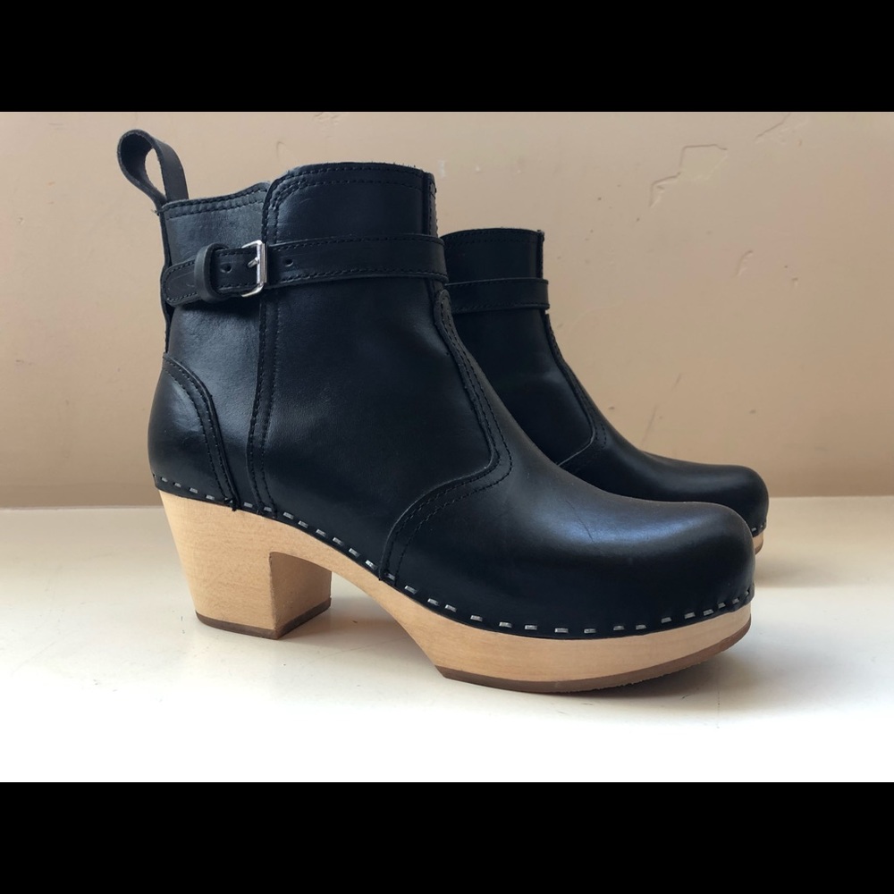 Swedish Hasbeens Jodhpur Clogs